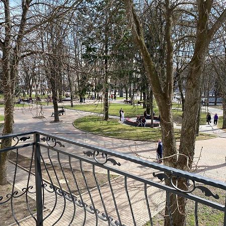 Park Apartment Vinnytsia Exterior photo